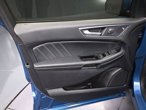 Used 2019 Ford Edge ST w/ Convenience Package image 14