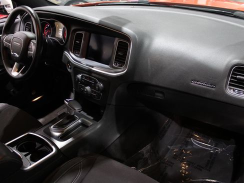 Used 2017 Dodge Charger SXT w/ Rallye Group AWD/4WD image 24