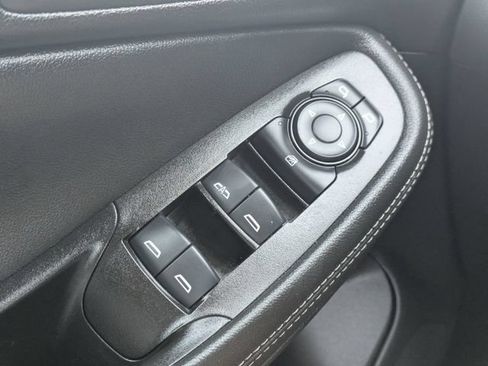 Used 2023 Buick Encore GX Preferred w/ Cold Weather Comfort Package FWD image 24