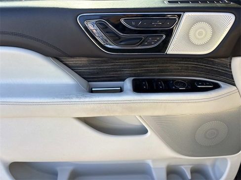 Used 2020 Lincoln Navigator L Black Label image 26