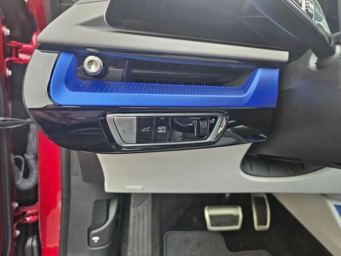 New 2026 Cadillac Optiq Luxury 1 image 32