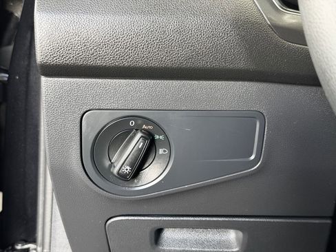 Used 2023 Volkswagen Tiguan S FWD image 20