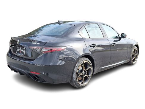 New 2025 Alfa Romeo Giulia AWD w/ Driving Assist Package image 4