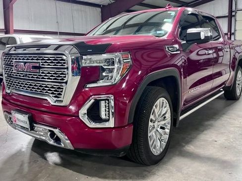 Used 2019 GMC Sierra 1500 Denali w/ Denali Ultimate Package AWD/4WD image 8