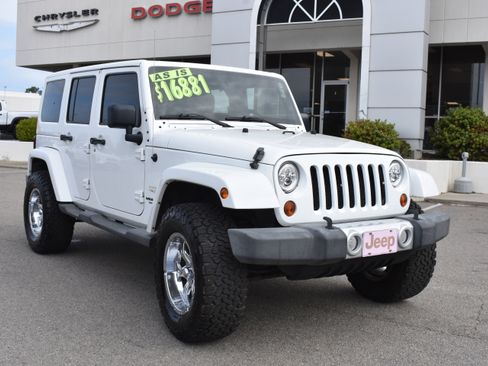 Used 2011 Jeep Wrangler Unlimited Sahara w/ Dual Top Group image 3