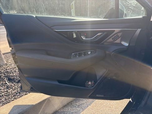Used 2024 Subaru Legacy Touring XT image 4
