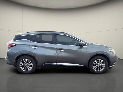 Used 2015 Nissan Murano SV w/ Cargo Package FWD image 8