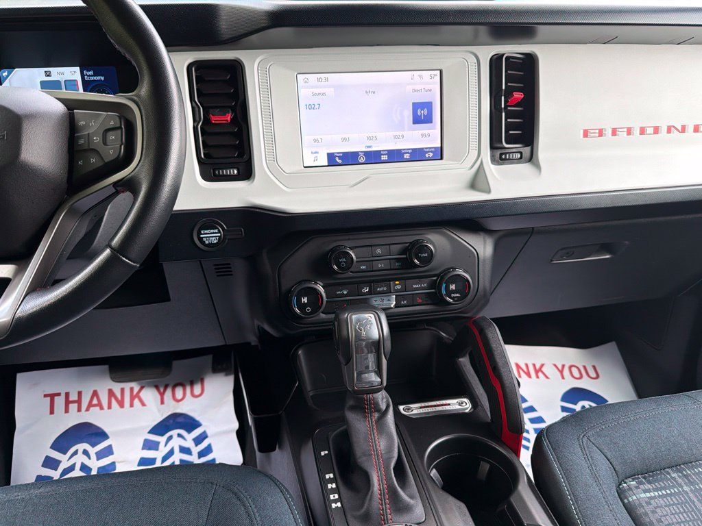 Used 2023 Ford Bronco Heritage Edition AWD/4WD image 11