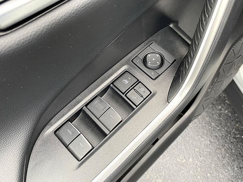 Certified 2025 Toyota RAV4 Limited FWD image 10