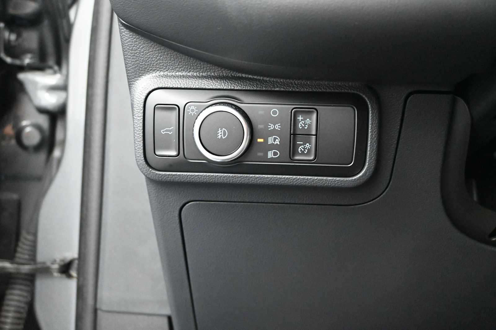 New 2025 Ford Explorer ST-Line AWD/4WD image 33