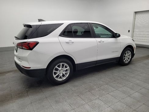 Used 2024 Chevrolet Equinox LS AWD/4WD image 10