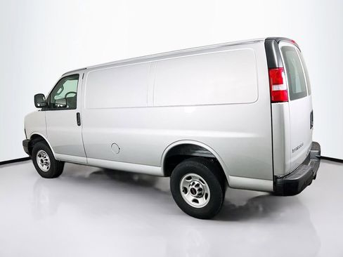 New 2026 GMC Savana 2500 w/ Driver Convenience Package image 5