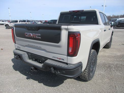 New 2026 GMC Sierra 1500 AT4X image 5