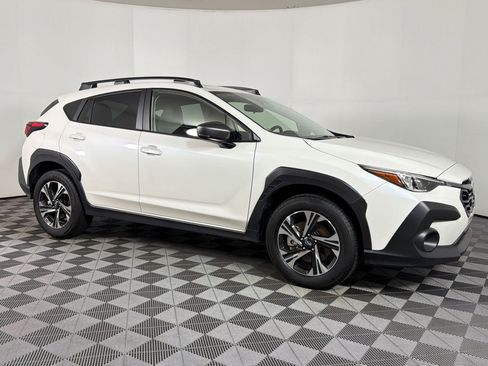 Used 2025 Subaru Crosstrek 2.0i Premium AWD/4WD image 6