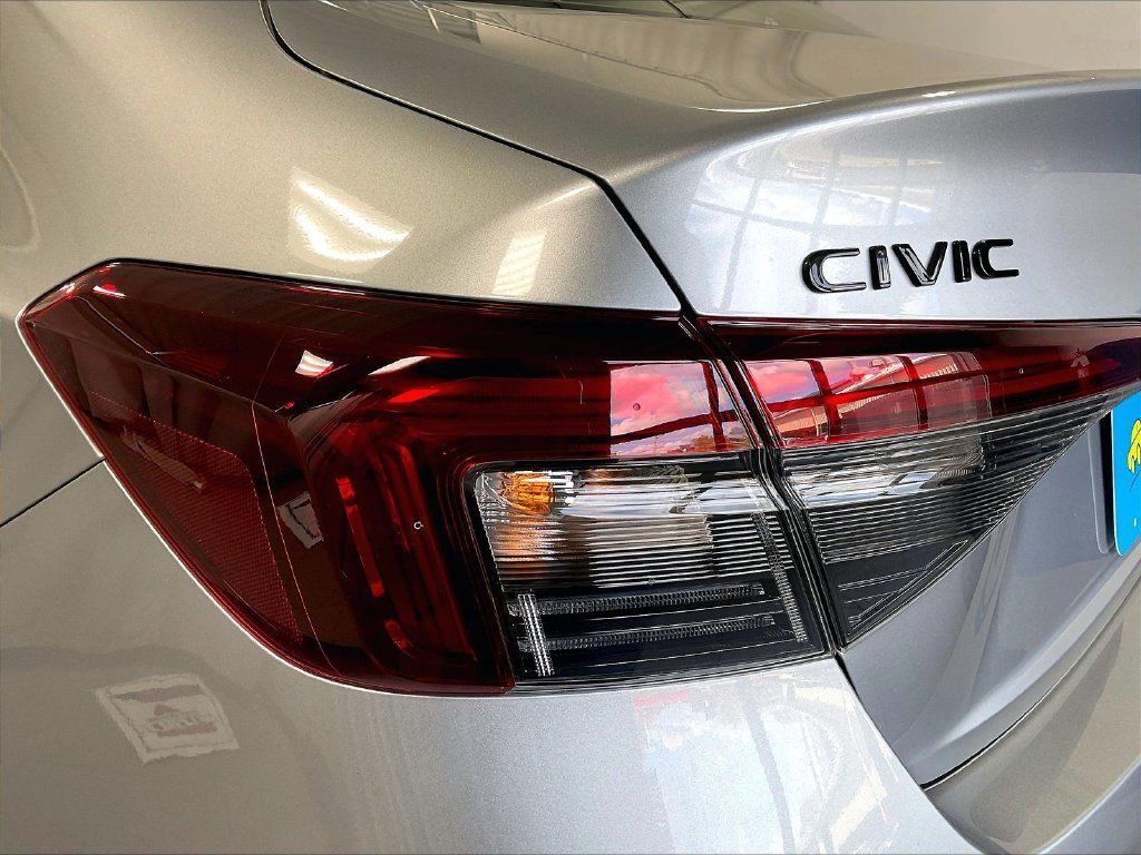 Used 2026 Honda Civic Sport image 33