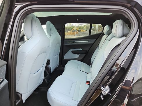 New 2026 Volvo EX30 Ultra w/ Protection Package Premier AWD/4WD image 8