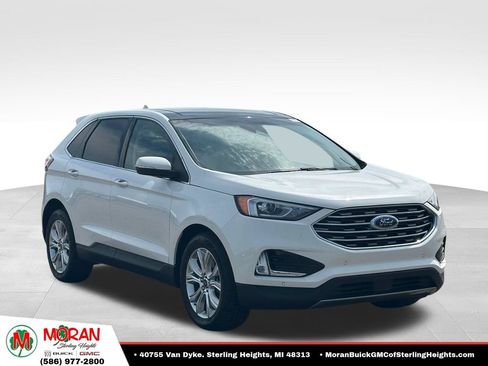 Used 2020 Ford Edge Titanium w/ Class II Trailer Tow Package AWD/4WD image 6