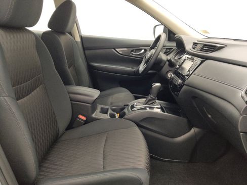 Used 2018 Nissan Rogue S FWD image 21