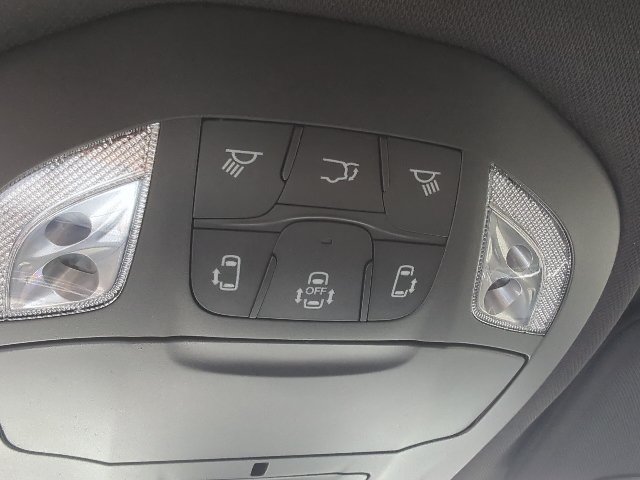 New 2026 Chrysler Pacifica Select FWD image 20