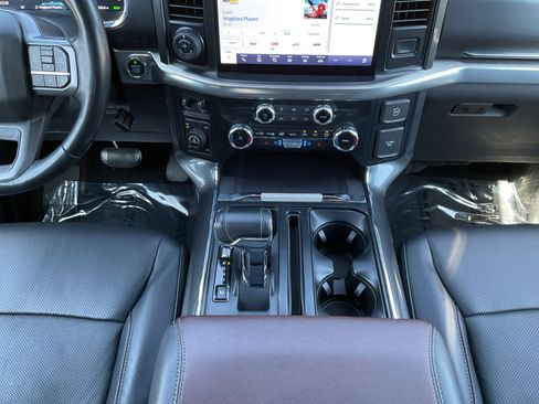 Used 2023 Ford F150 Lariat image 11