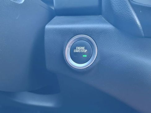 Certified 2024 GMC Terrain SLT w/ Infotainment Package II image 33