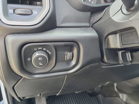 Used 2025 RAM 3500 Tradesman image 11