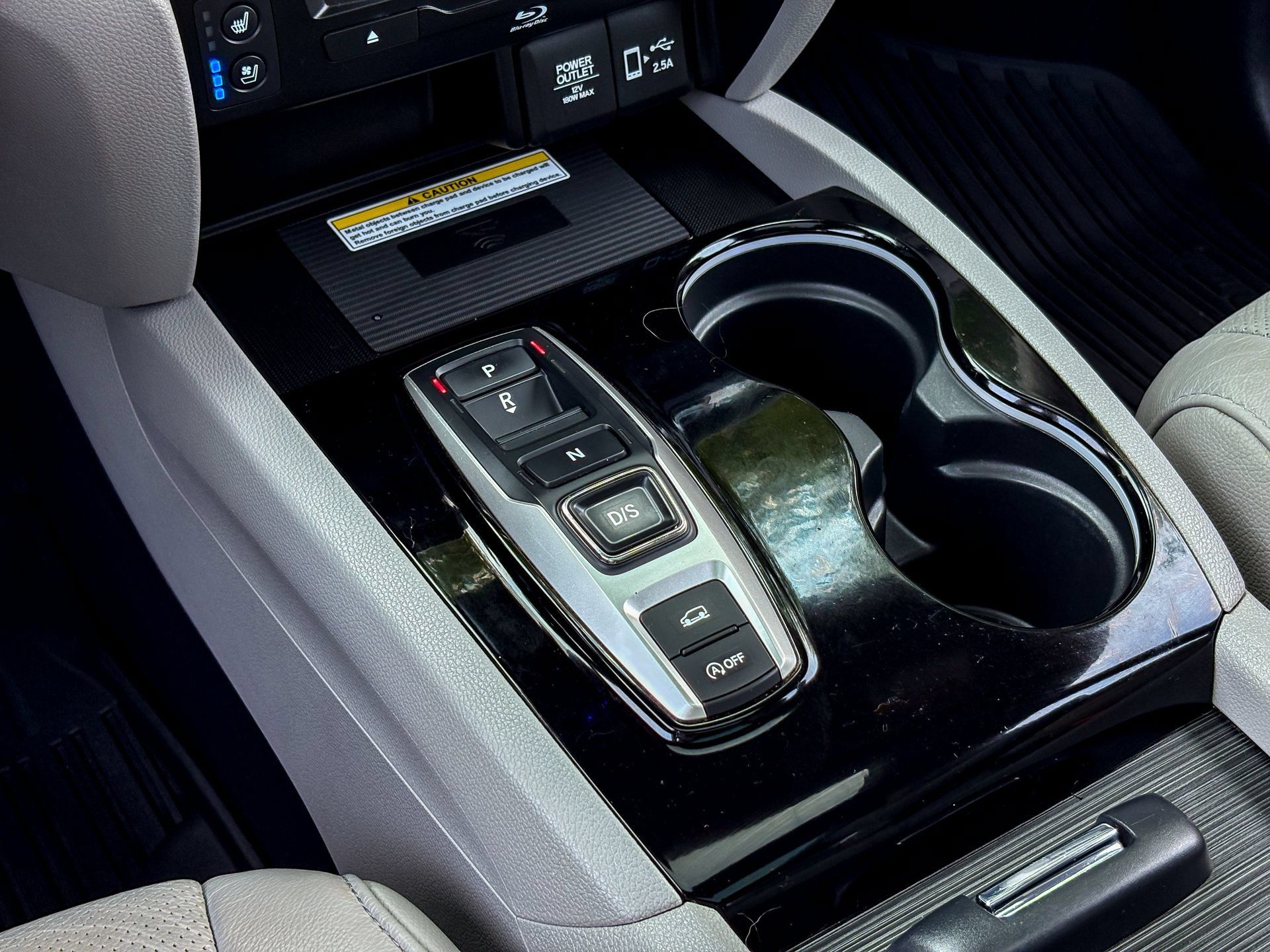 Used 2020 Honda Pilot Elite image 36