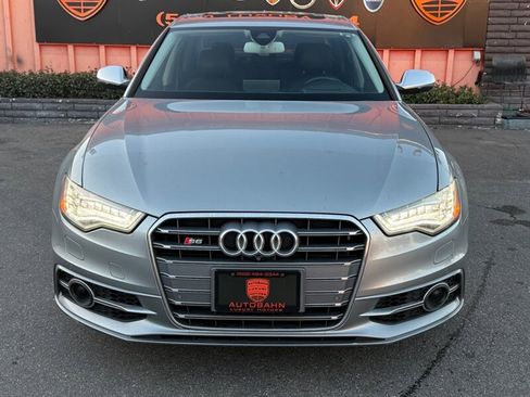 Used 2013 Audi S6 Prestige w/ Innovation Pkg image 3