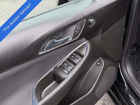 Used 2017 Chevrolet Cruze LS FWD image 16