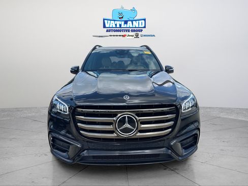 Used 2025 Mercedes-Benz GLS 450 4MATIC image 6