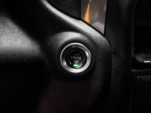 Used 2025 Chevrolet Silverado 1500 Custom RWD image 19