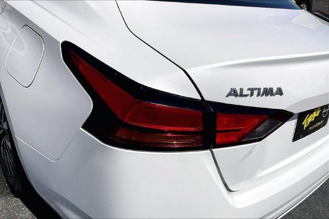 Certified 2024 Nissan Altima 2.5 SV FWD image 28
