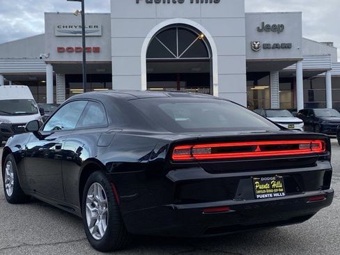 Used 2025 Dodge Charger Daytona R/T w/ Quick Order Package 25M R/T image 4