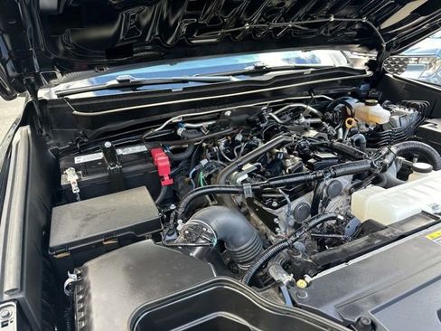 Used 2024 Toyota Tacoma TRD Off-Road image 36