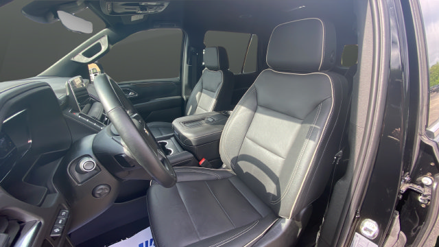 Used 2024 Chevrolet Tahoe Premier AWD/4WD image 9