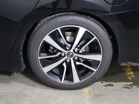 Used 2023 Nissan Maxima SV w/ Floor Mat Group FWD image 42