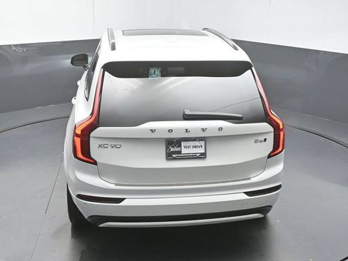 Used 2026 Volvo XC90 B6 Ultra w/ Protection Package Premier AWD/4WD image 48