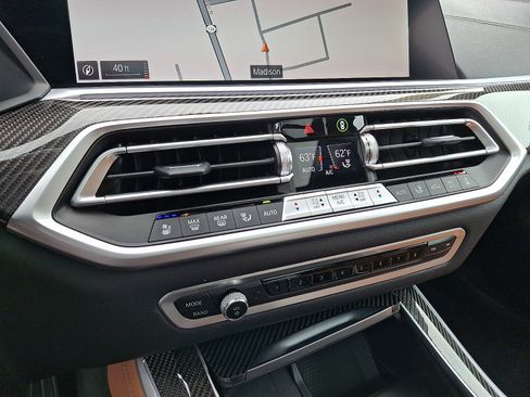 Used 2022 BMW X5 M50i AWD/4WD image 15