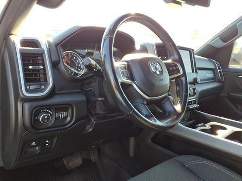 Used 2019 RAM 1500 Big Horn AWD/4WD image 14