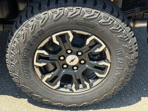 New 2026 Chevrolet Silverado 1500 ZR2 AWD/4WD image 10