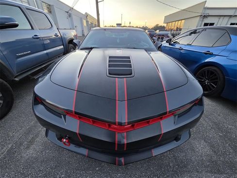 Used 2014 Chevrolet Camaro SS w/ RS Package image 2