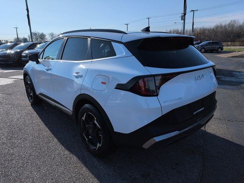 New 2026 Kia Sportage EX image 5