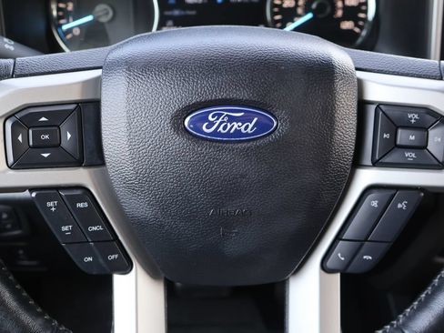 Certified 2019 Ford F150 Lariat AWD/4WD image 41