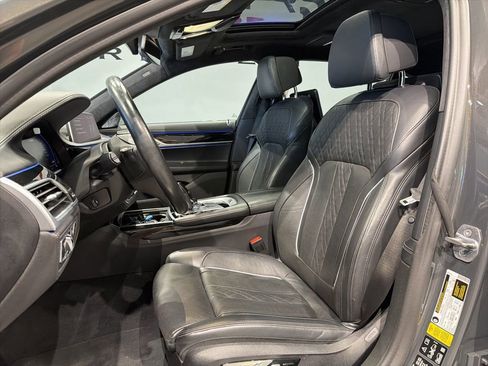 Used 2020 BMW ALPINA B7 xDrive w/ Luxury Rear Seating Package AWD/4WD image 11