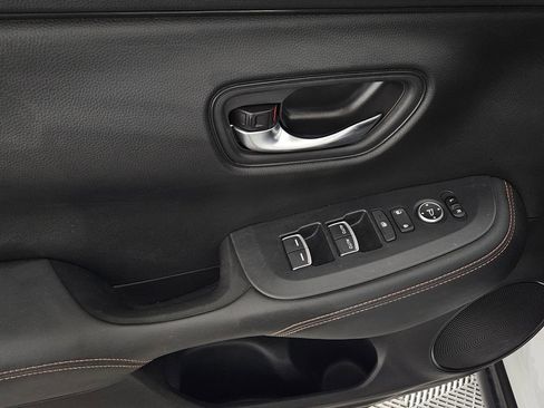 Used 2024 Honda HR-V Sport image 23
