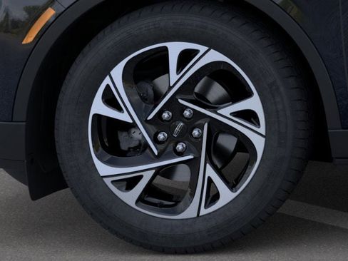 New 2026 Lincoln Nautilus Premier w/ Equipment Group 102A AWD/4WD image 19