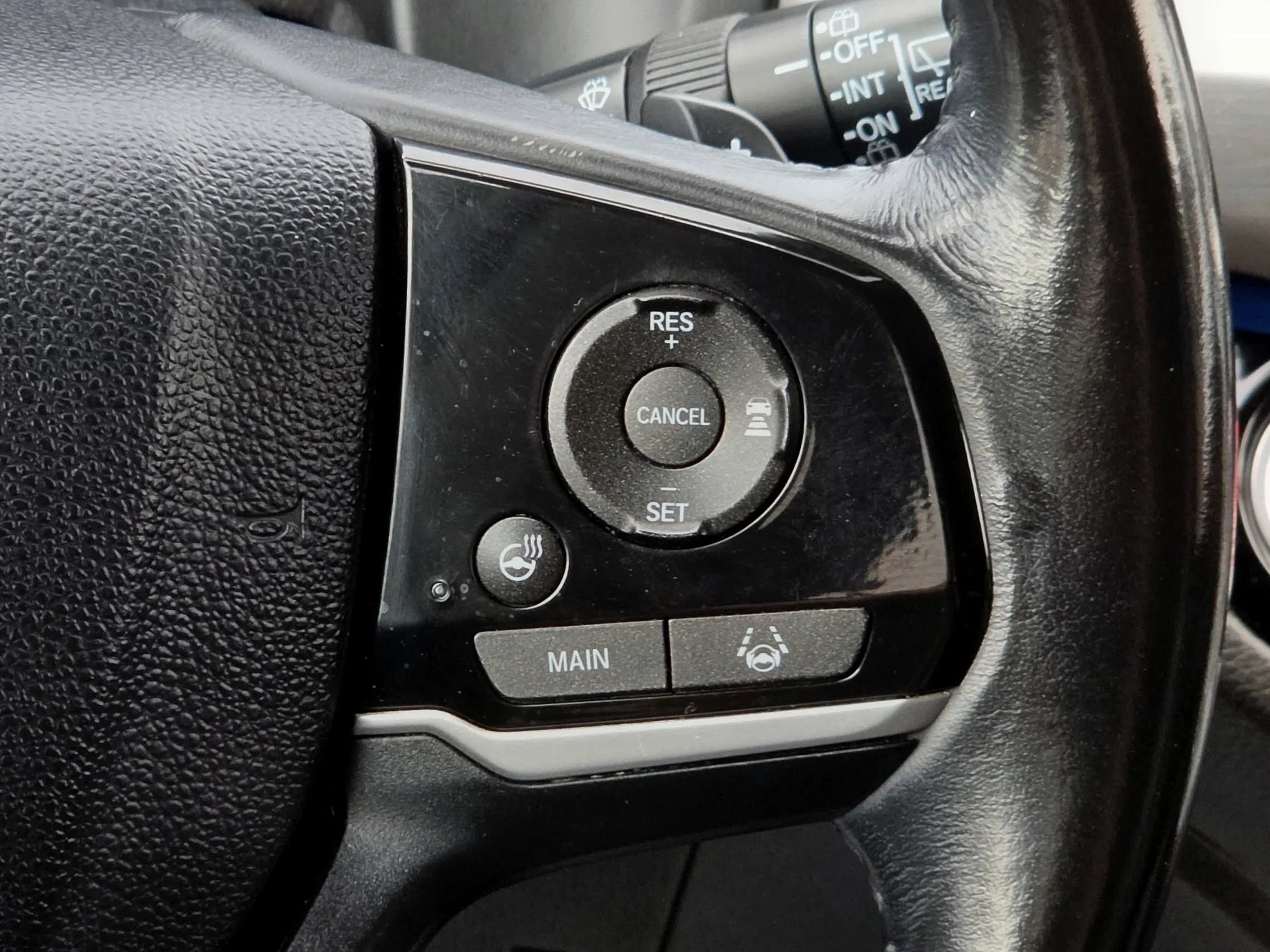 Used 2019 Honda Odyssey Elite image 25