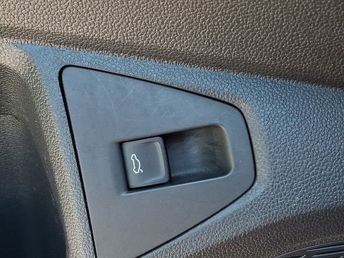 Used 2025 Volkswagen Jetta S FWD image 27