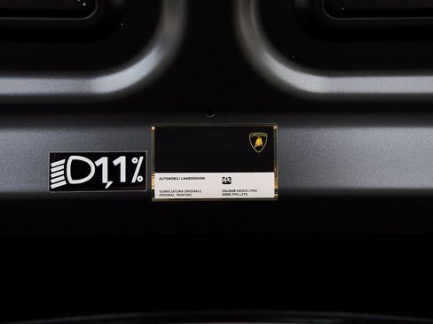 Used 2021 Lamborghini Huracan EVO image 20