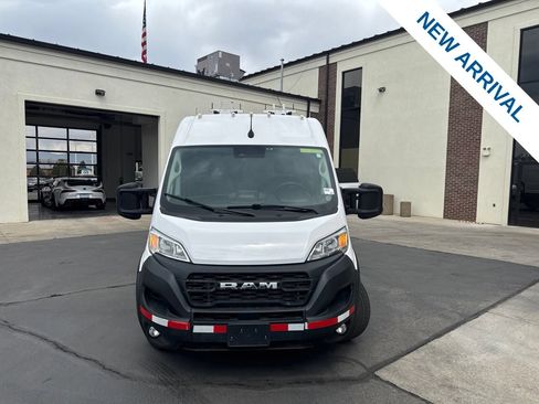 Used 2023 RAM ProMaster 3500 w/ Lane Management Group FWD image 2